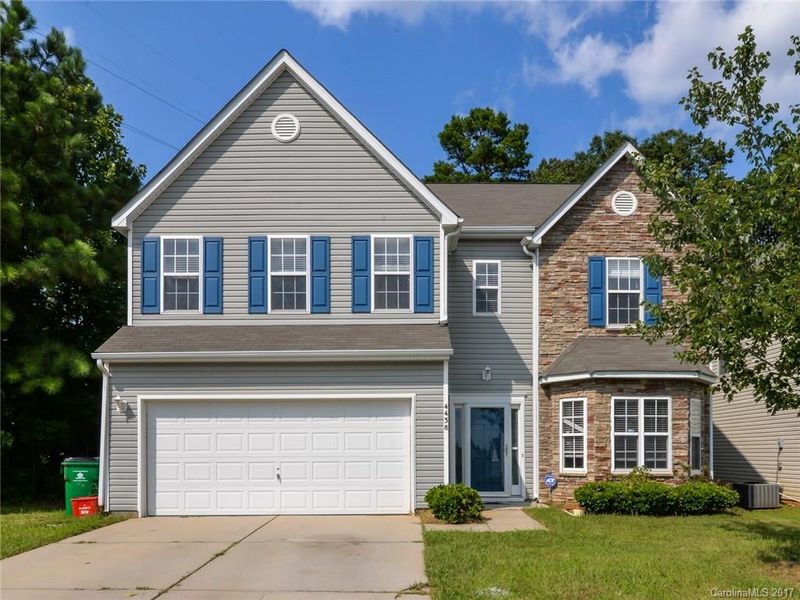 4438 Oakburn Dr, Charlotte, NC 28269