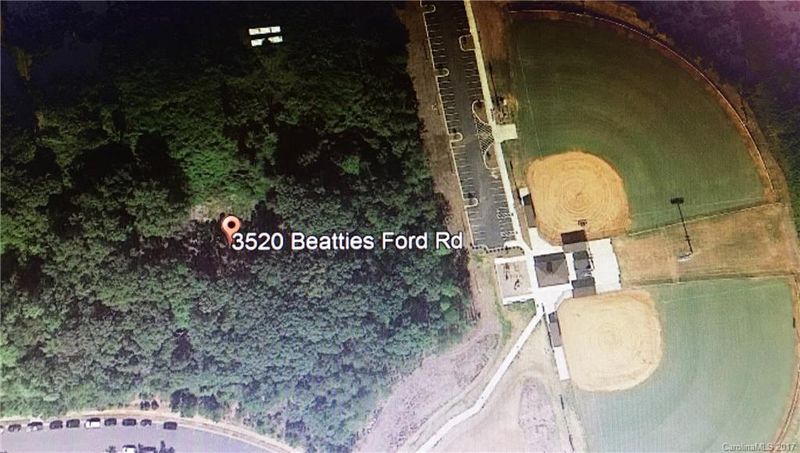 2130 Cindy Ln, Charlotte, NC 28216