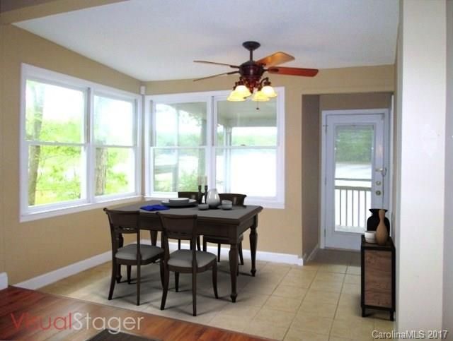 6809 Riverfront Dr, Charlotte, NC 28216