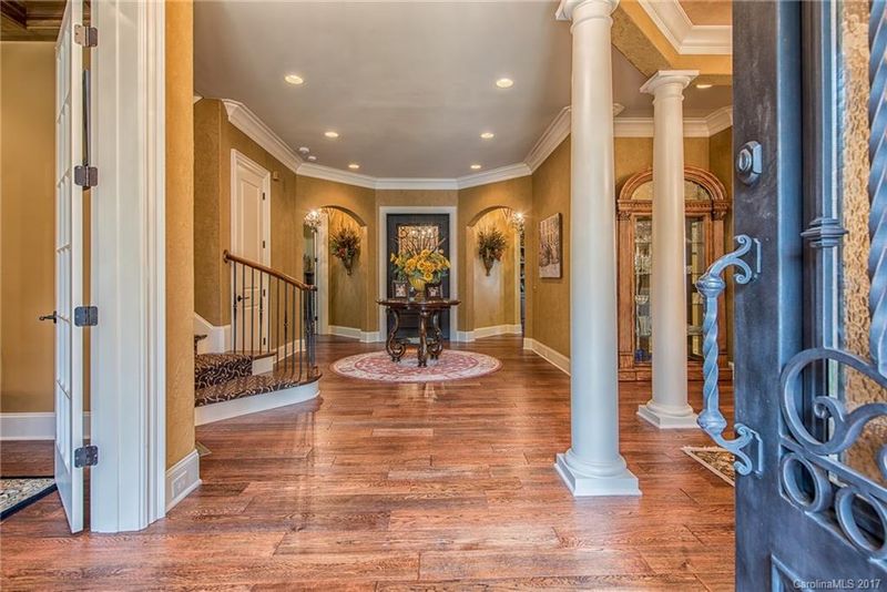 8678 Arbor Oaks Cir, Concord, NC 28027