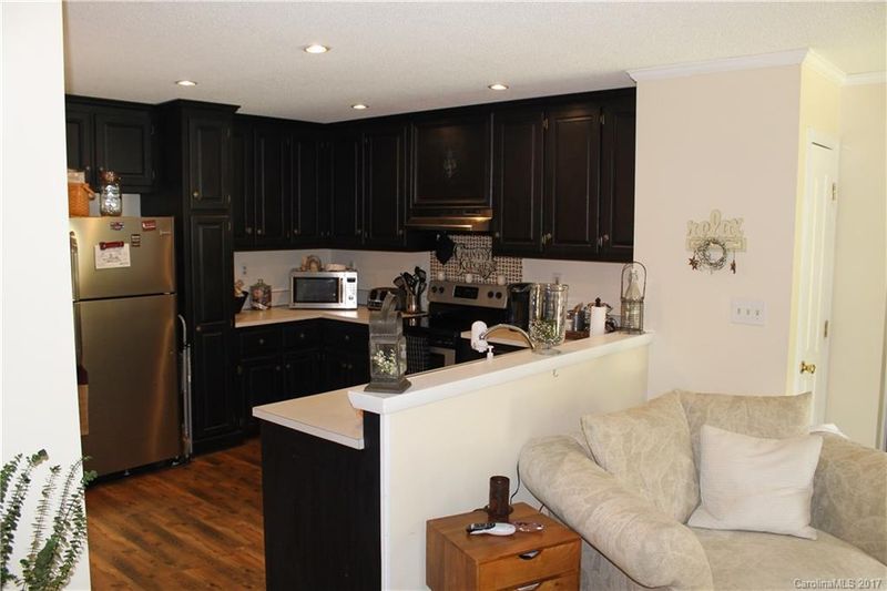 801 Sunview Dr NW, Concord, NC 28027