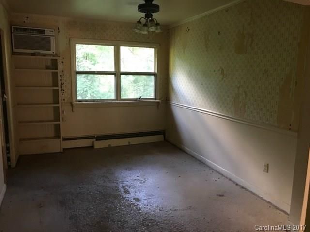 614 Kay Pl, Concord, NC 28025