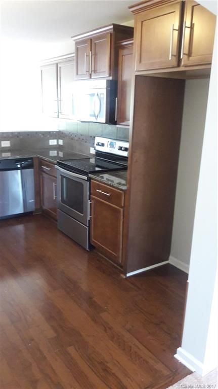 447 Dutch White Dr #192, Clover, SC 29710