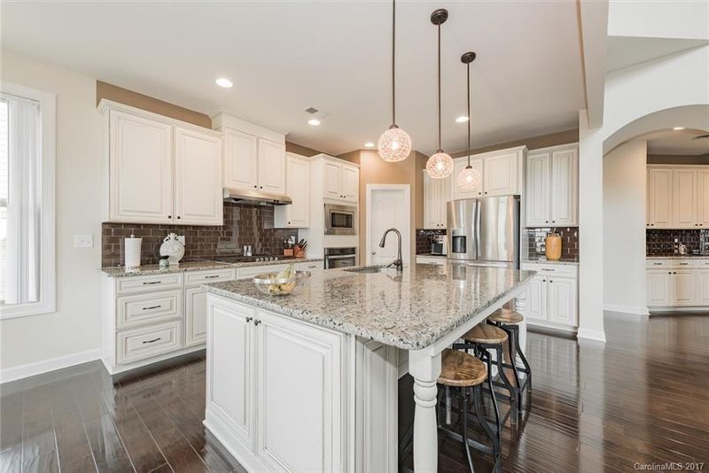 890 Tyne Dr, Fort Mill, SC 29715