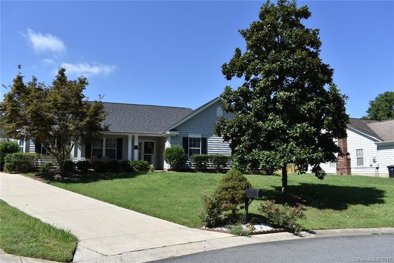 9409 Melanie Thompson Dr, Charlotte, NC 28213