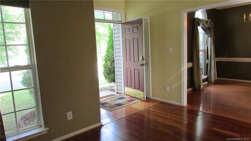 5600 Timbertop Ln, Charlotte, NC 28215