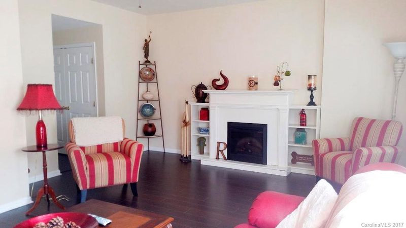 8059 Mariners Pointe Cir #47, Denver, NC 28037