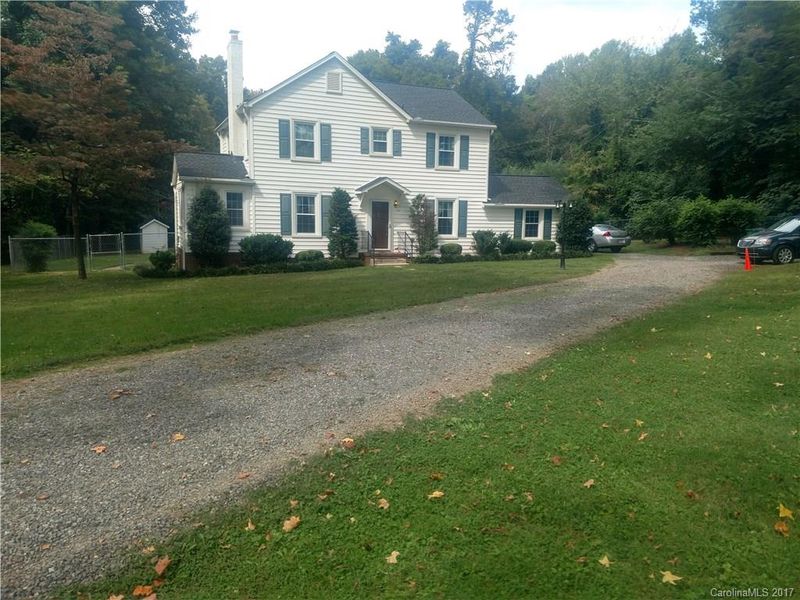 5234 Tuckaseegee Rd, Charlotte, NC 28208