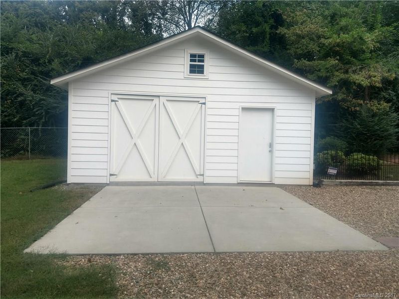 5234 Tuckaseegee Rd, Charlotte, NC 28208