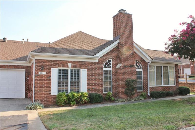 8441 Windsor Ridge Dr, Charlotte, NC 28277