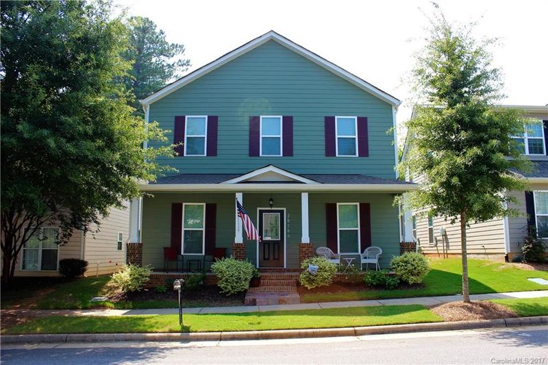 20300 Harroway Dr, Cornelius, NC 28031