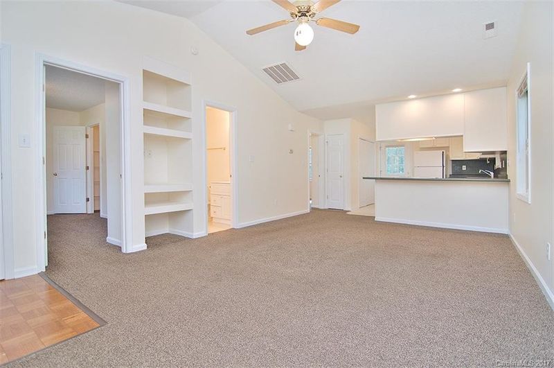 146 Double Eagle Dr #15, Mooresville, NC 28117