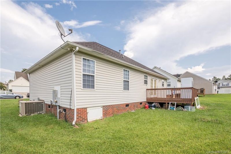 817 Eagle Bluff Ct, Rock Hill, SC 29730