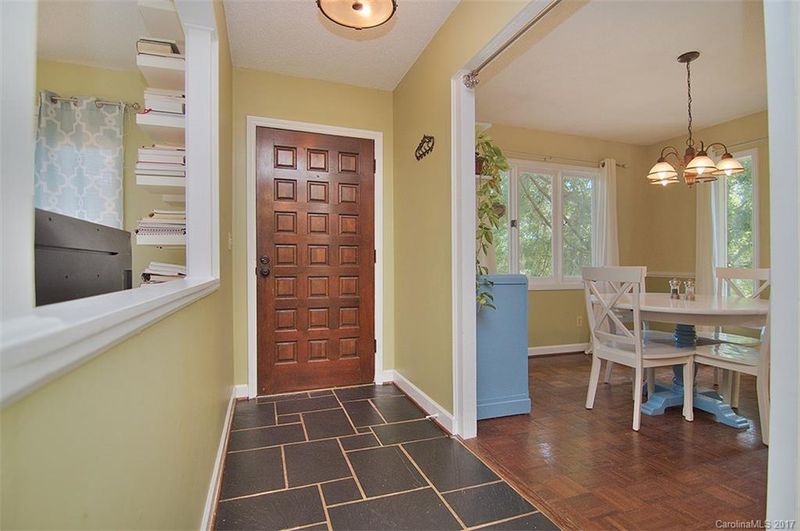16050 Pago Pago Dr, Tega Cay, SC 29708