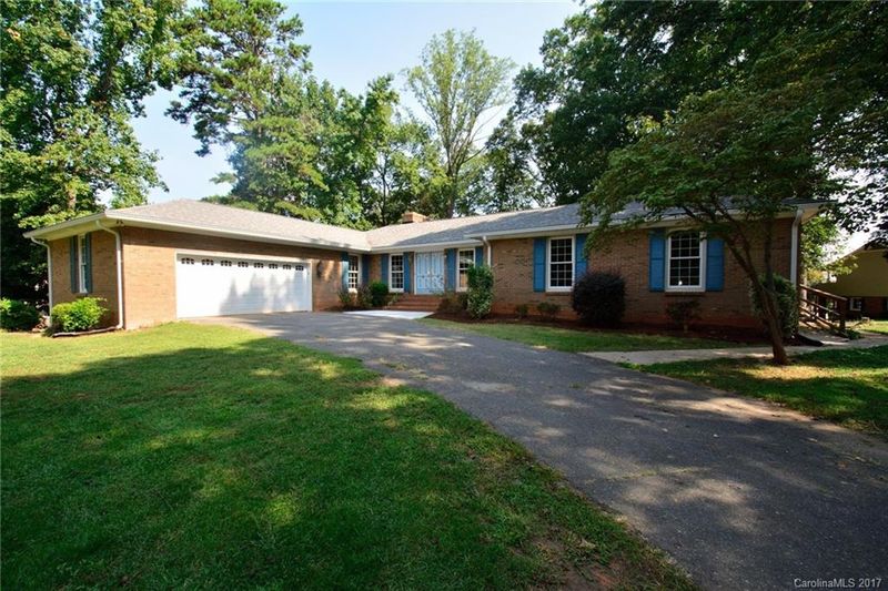 7961 Holly Ct #9, Denver, NC 28037
