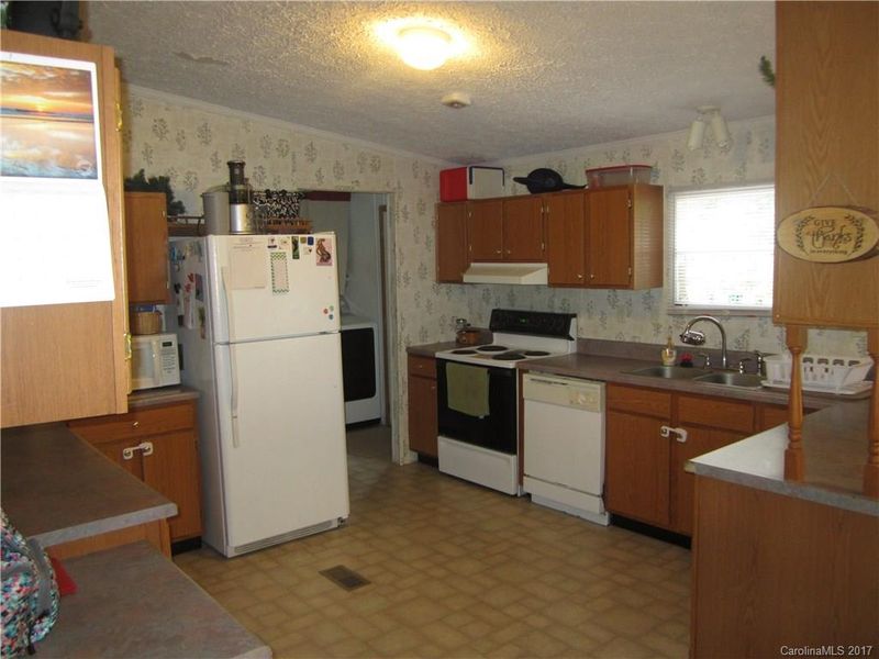 221 Singing Pine Dr, Clover, SC 29710