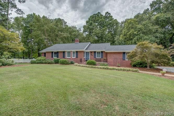 258 Wilson Farm Rd, Gastonia, NC 28056