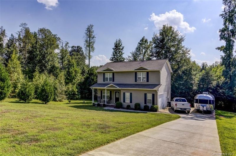 111 Scotch Irish Ln, Troutman, NC 28166