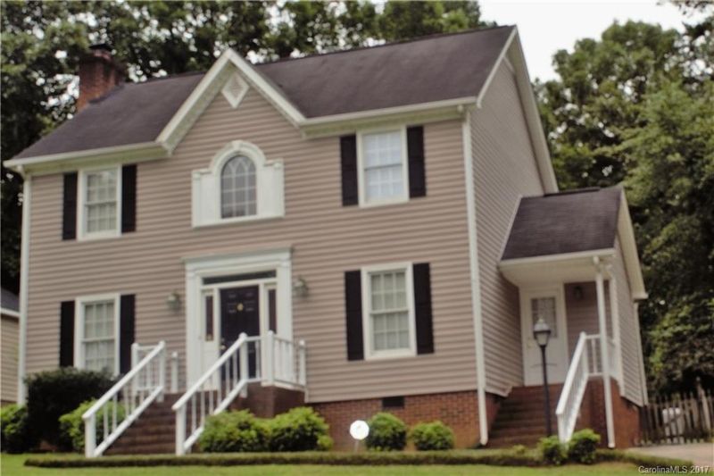 831 Bermuda Ave #2, Gastonia, NC 28054
