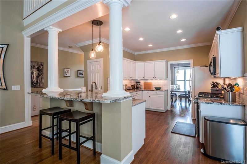 6745 Red Maple Dr, Charlotte, NC 28277