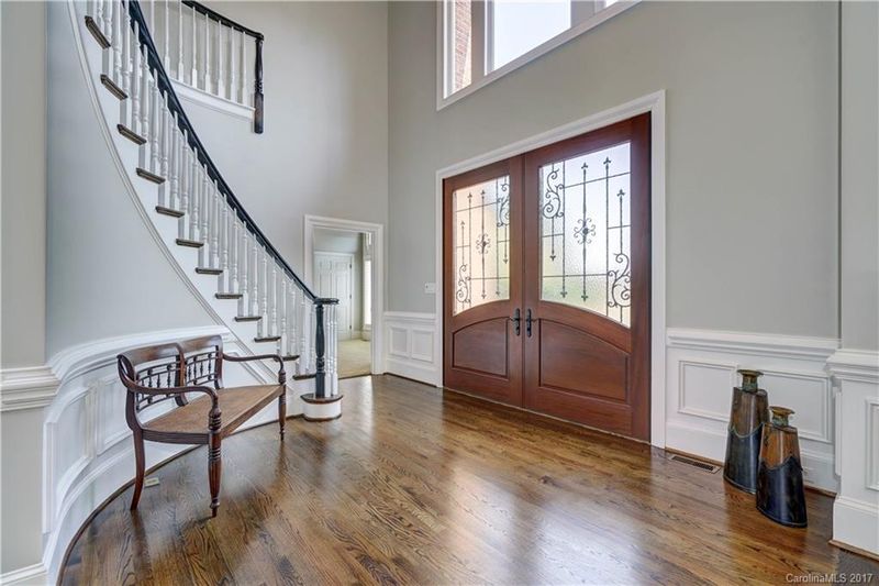 18825 Peninsula Club Dr, Cornelius, NC 28031