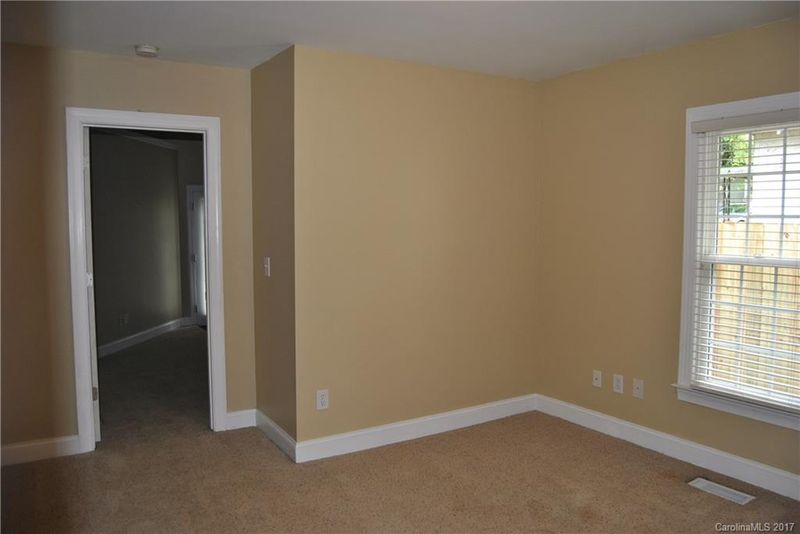 314 E 4th Ave, Gastonia, NC 28054