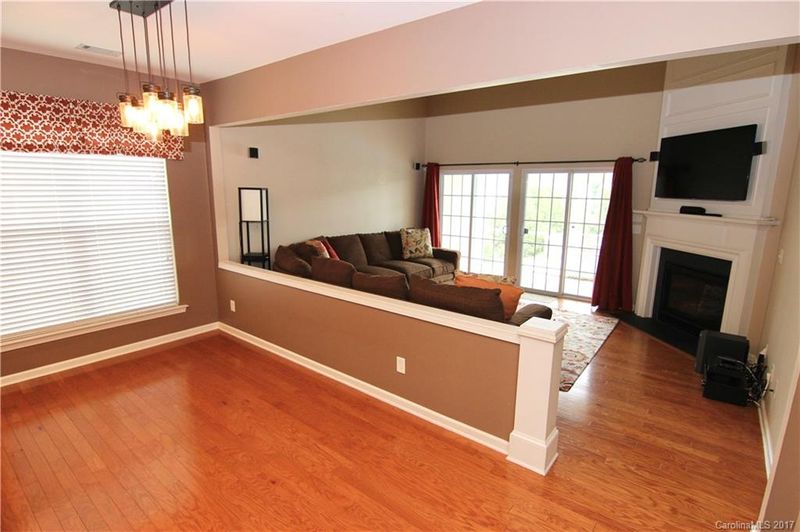 1306 Middlecrest Dr NW, Concord, NC 28027