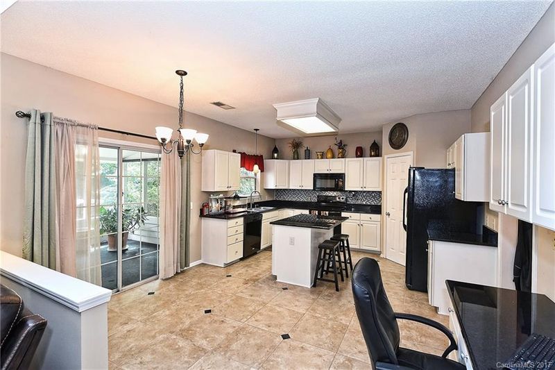 129 Creekside Dr #21, Fort Mill, SC 29715