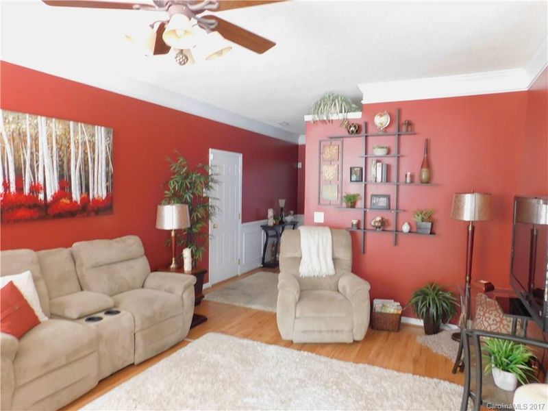 12802 Deaton Hill Dr, Charlotte, NC 28269