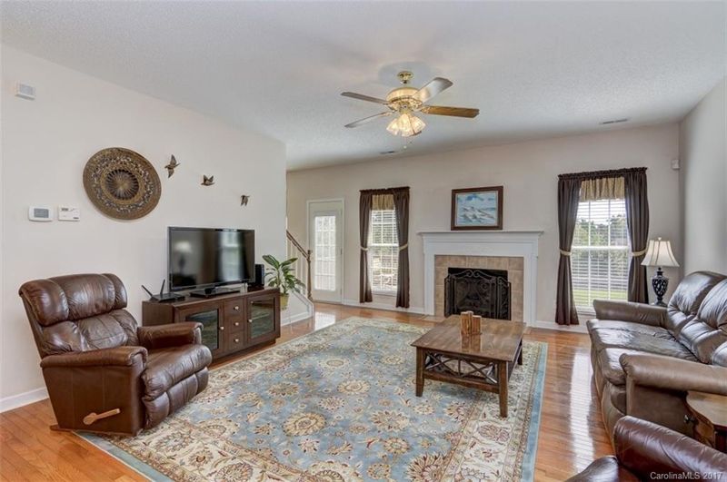 4826 Covington Dr, Concord, NC 28027