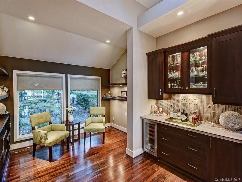 19800 Shearwater Point Dr, Cornelius, NC 28031