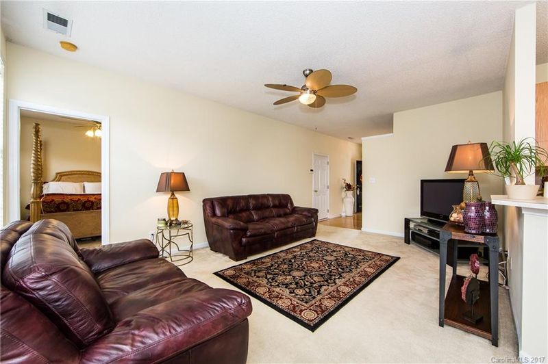 9531 Forest Path Dr #9, Charlotte, NC 28269