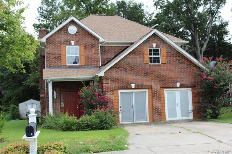 7116 Brighton Brook Dr, Charlotte, NC 28212