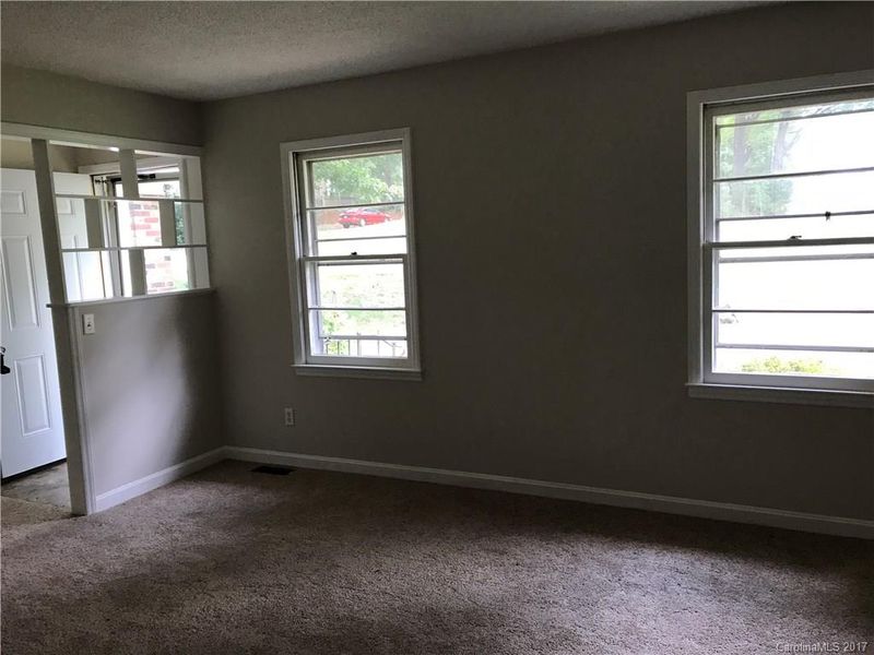 1447 Anderson St, Gastonia, NC 28054