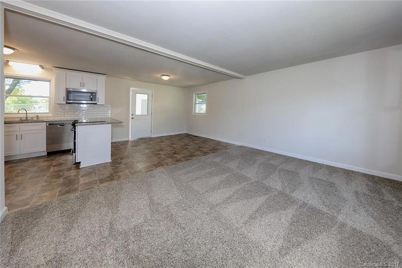 1149 Bridgewood Ln, Gastonia, NC 28054