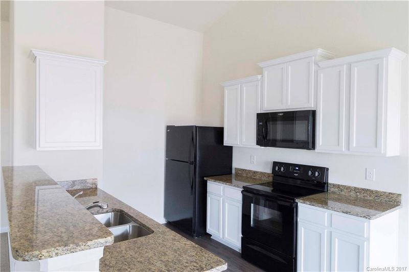 1327 Nightingale Rd, Ranlo, NC 28054