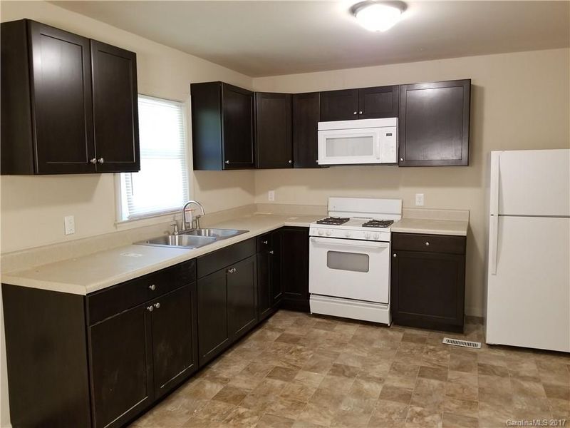 626 Westside Ter, Davidson, NC 28036