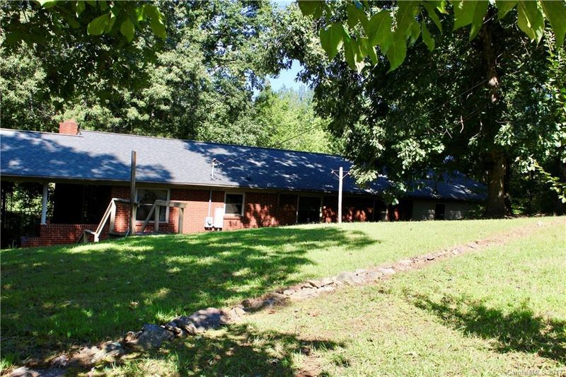 3122 Maiden Hw, Lincolnton, NC 28092