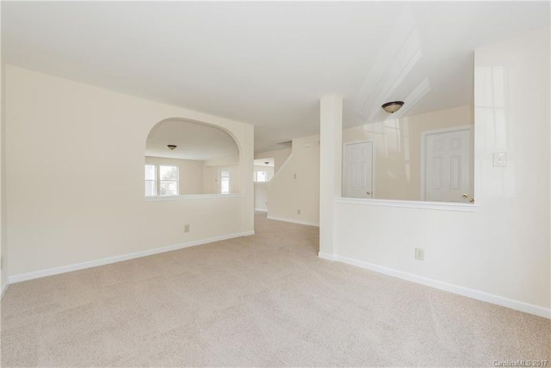 9021 Old Potters Rd, Charlotte, NC 28269
