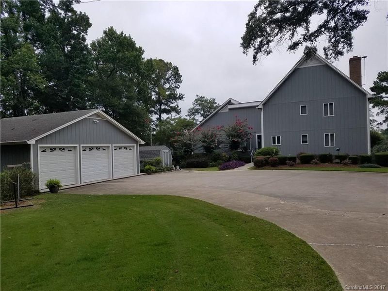 452 Doc Harbor Point, York, SC 29745