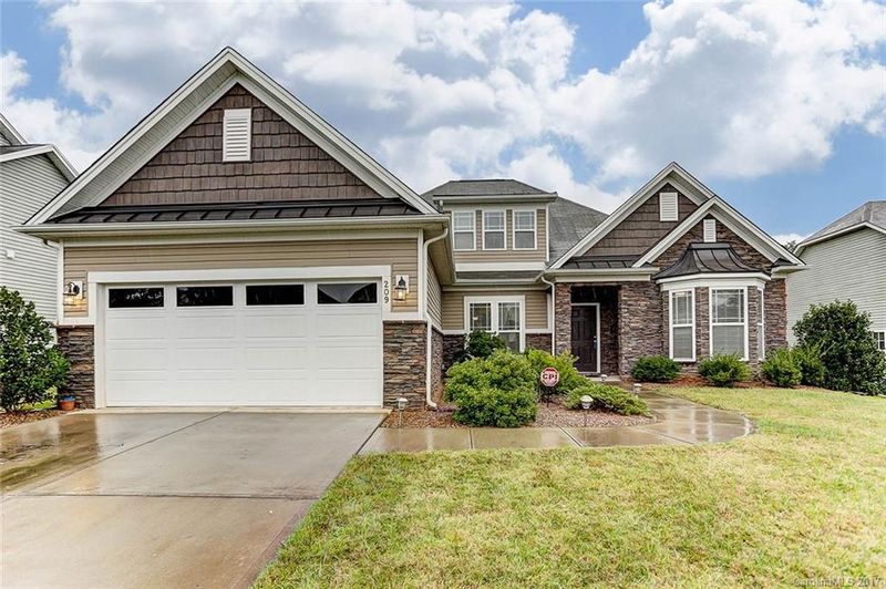 209 Tall Wheat Ln, Mount Holly, NC 28120