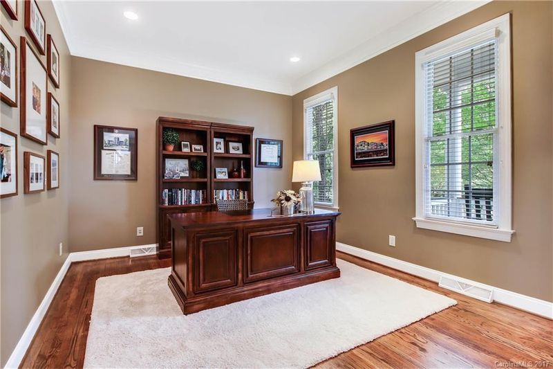 521 Glen Walk Dr, Fort Mill, SC 29708