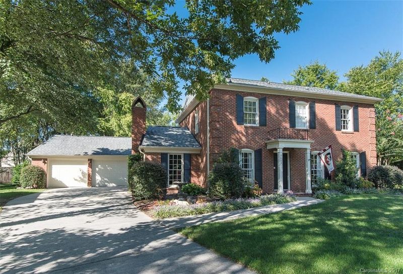 7552 Yellow Pine Ct, Charlotte, NC 28277