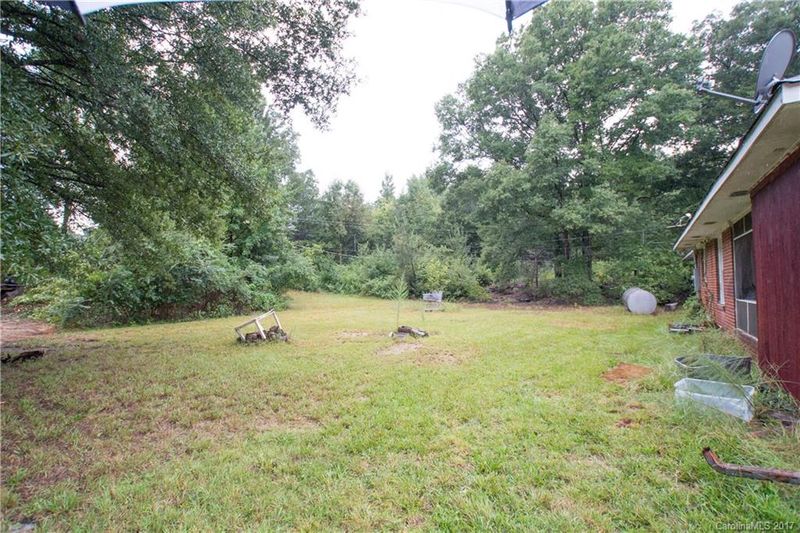 4216 Hondures Dr, Charlotte, NC 28206
