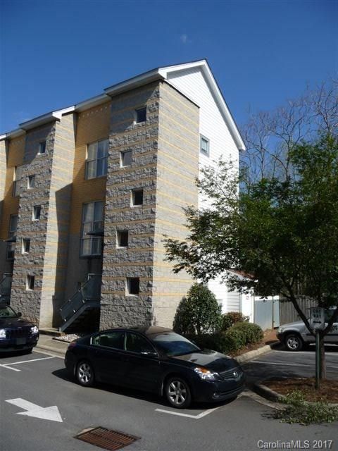 2017 Atherton Heights Ln, Charlotte, NC 28203