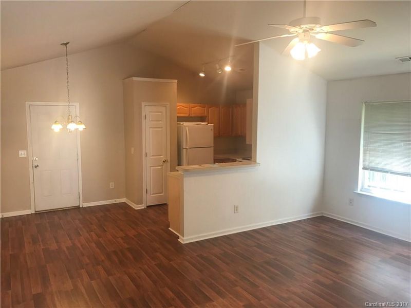 1606 Forest Stream Ct #31, Charlotte, NC 28213
