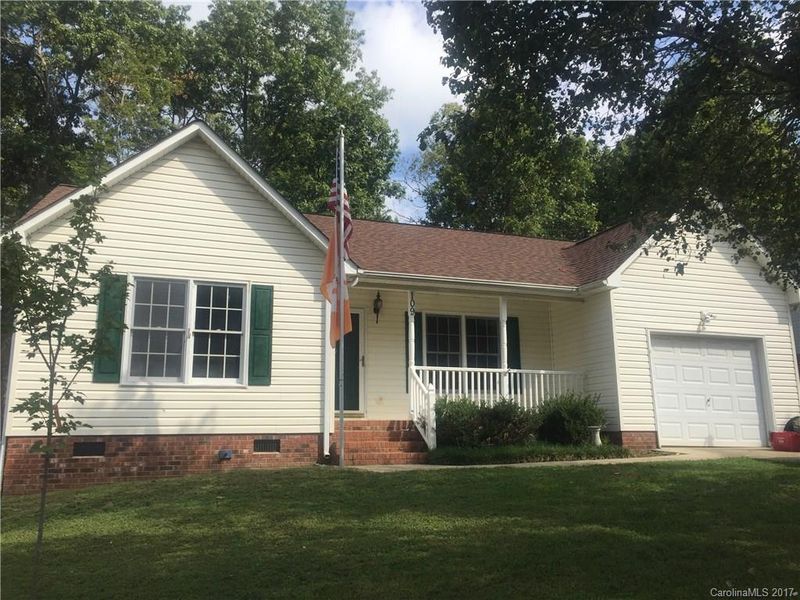 109 Antelope Dr #19, Mount Holly, NC 28120