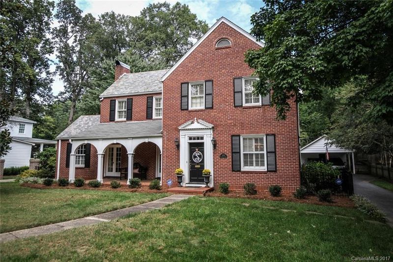 1235 Providence Rd, Charlotte, NC 28207