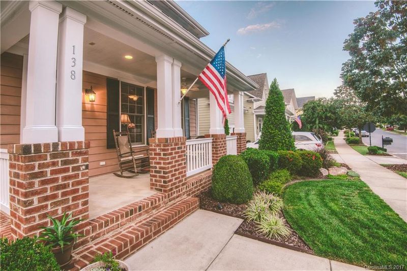 138 Mills Ln, Fort Mill, SC 29708