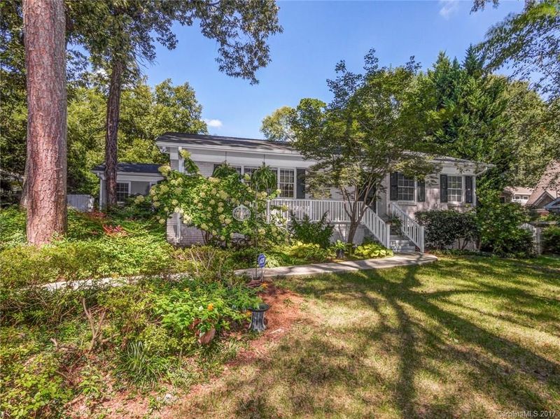 221 Mcalway Rd, Charlotte, NC 28211